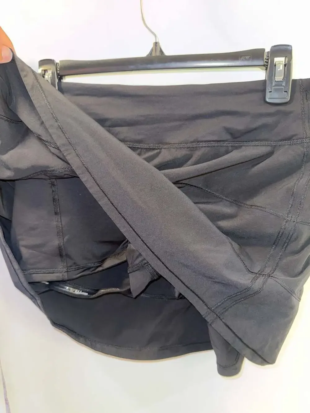 Lululemon Pace Rival Skirt Size 6 Black